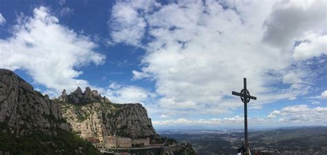 montserrat-spain-hiking-trails-near-barcelona-16 - Go Hike It