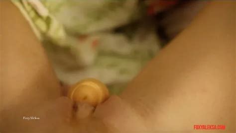 Pierwszy Dildo Dla Drobnej Cipki Wielki Kutas Pociera Ma Echtaczk Xhamster