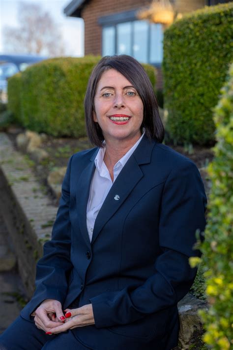 Directors explain the personalized approach of wilde funeral 17