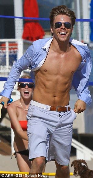 Julianne Hough Flaunts Figure In A Pink Bikini As She Hits The Beach