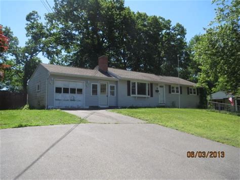 4 Missile Dr Enfield Ct 06082 Trulia