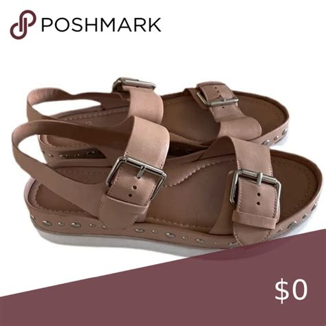 ISO LINEA PAOLO REMI STUDED SANDAL IN NUDE