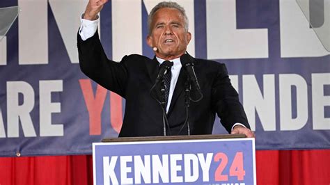 Rfk Jr Oveja Negra De Los Kennedy Deja El Partido Dem Crata Y Se