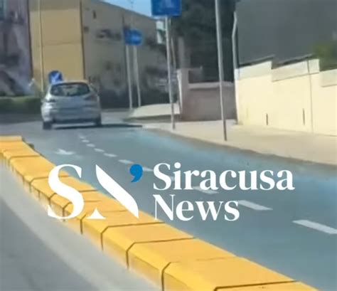 Siracusa In Via Algeri Difficile Abituarsi Alle Piste Ciclabili