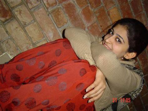 Pakistani Girls Beautiful Ladies From Islamabad Lahore And Karachi