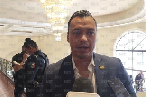 Destaca César Peña avances de Máynez en la contienda presidencial