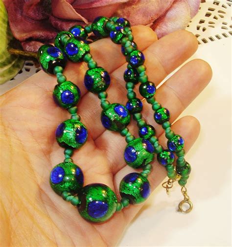 RARE Foil Peacock Eye Art Glass Bead Necklace Vivid Iridescent Green