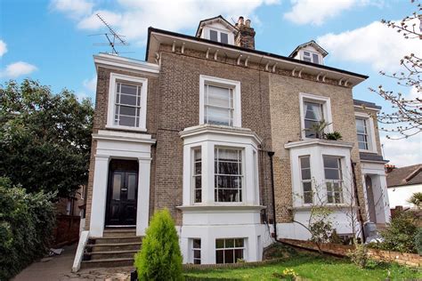 Surbiton 1 Bed Flat St Leonards Road Kt6 To Rent Now For £1400