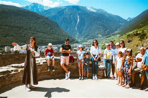 Visite guidée du Château de la Bâtiaz Martigny Tourisme Valais Suisse