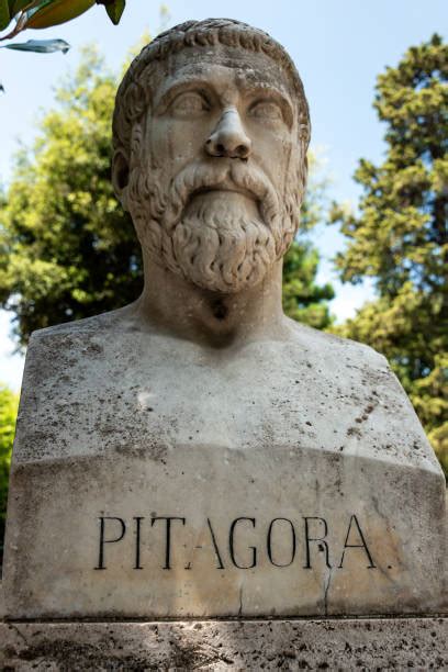 Pitagora Pictures Stock Photos Pictures And Royalty Free Images Istock