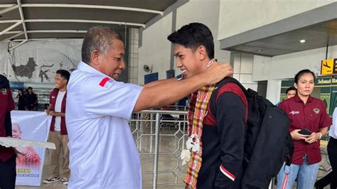 Kadispora Sulsel Sambut Raehan Atlet Sepak Bola Peraih Emas Sea Games