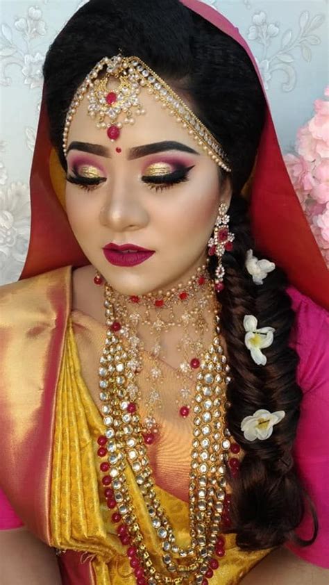 Indian Makeup Looks Indian Bridal Makeup Yellow Eye Makeup Beautiful