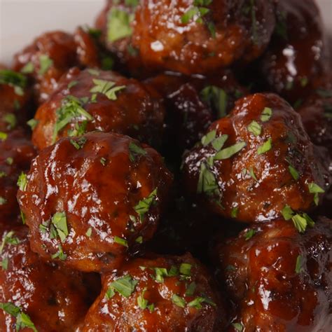 Quick Cranberry Glazed Meatballs Glazed Meatballs Thanksgiving