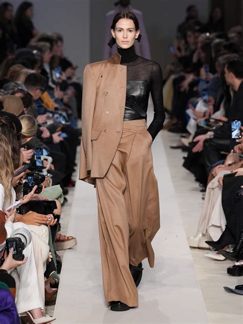 Max Mara Fall Winter 2023 2024 Ready To Wear