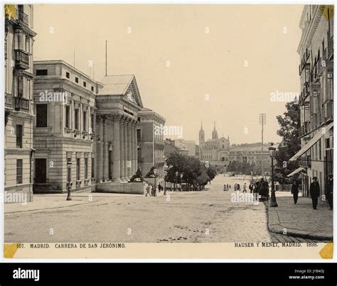 Madrid Carrera De San Jeronimo Stock Photo Alamy