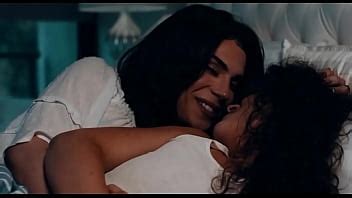 Calda Transessuale Scopa Una Ragazza XVIDEOS