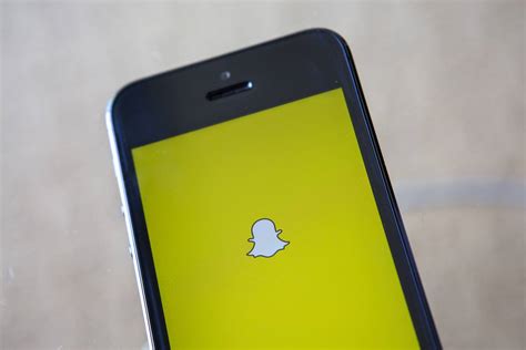 Snapchat starejši ga ne razumejo mladi brez njega ne morejo več