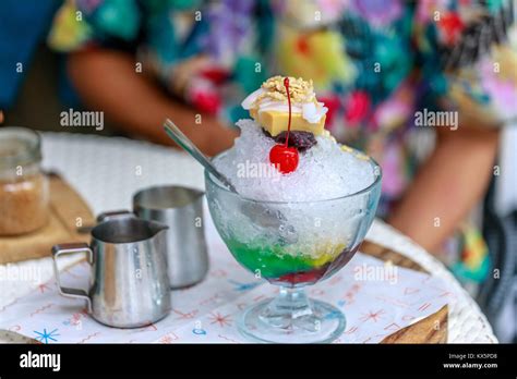 Halo Halo Filipino Summer Dessert In Philippines Stock Photo Alamy