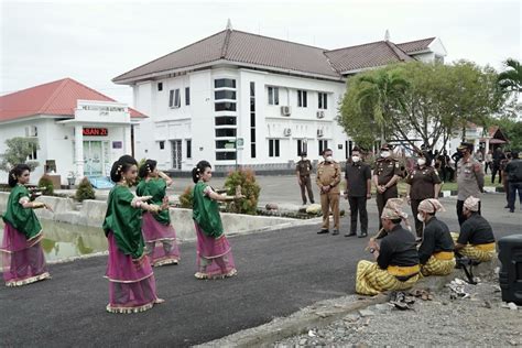 Kunker Di Luwu Kajati Sulsel Apresiasi Sumbangsih Bupati Luwu Dalam