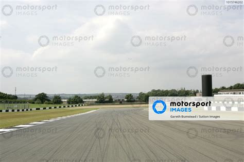 The Melbourne Hairpin Donington Park Track Feature Donington Park