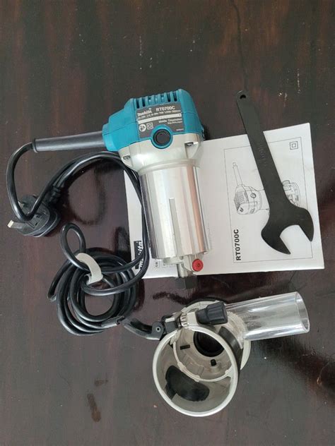 Makita Router RT0700C Everything Else On Carousell