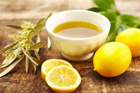 11 Health Benefits Of Drinking Olive Oil And Lemon Juice Healthy Huemans