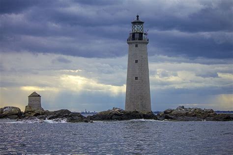 Graves Lighthouse, Boston Harbor | Lighthouse, Boston harbor, Harbor