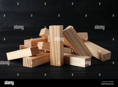 Pile Of Wooden Building Blocks Hi Res Stock Photography And Images Alamy