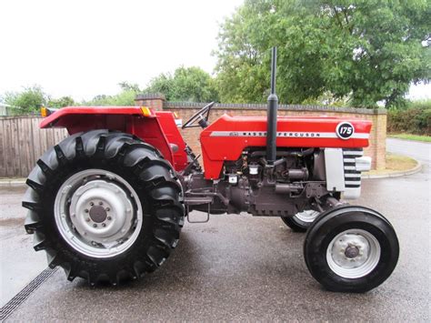 Massey Ferguson 175 Fiches techniques données techniques 1964 1975