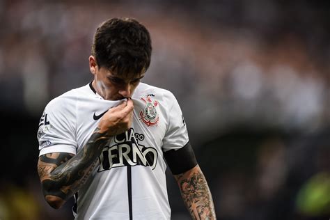 Fagner Um Dos Principais Destaques Do Corinthians Giroesportesnews