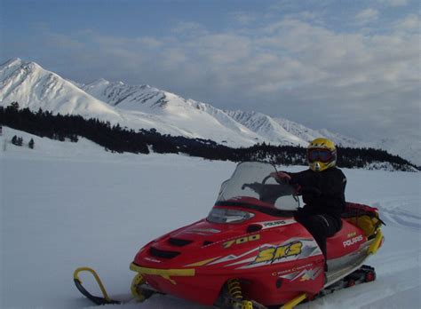 Bettles Lodge Winter Adventure | Alaska Tours