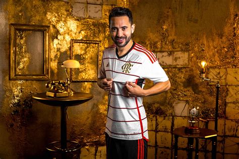 Flamengo presentó la camiseta alternativa con un detalle particular