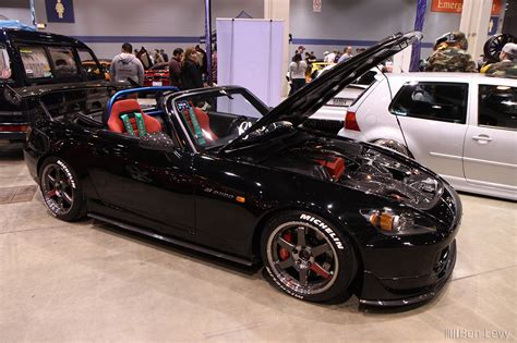 Black Honda S2000