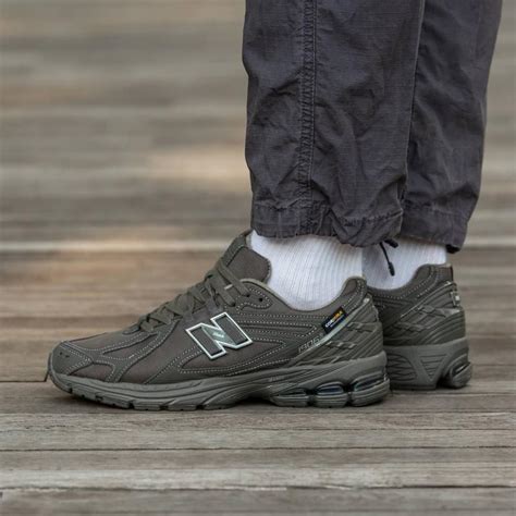 New balance 1906r cordura olive цена 2500 грн в каталоге Кроссовки