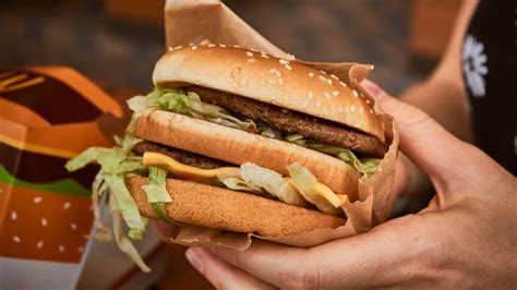 A McDonald S Is Getting Slammed For Its 18 Big Mac Meal