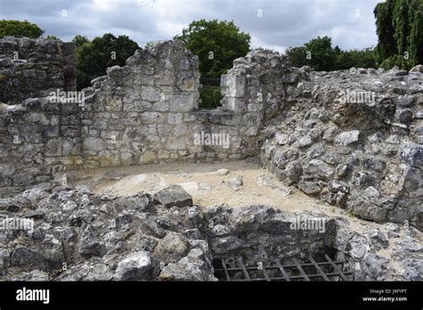 Farnham Castle Keep 0003 Stock Photo - Alamy