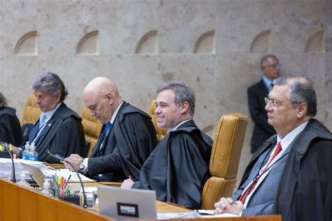 Senado já tem ao menos 47 pedidos de impeachment contra ministros do