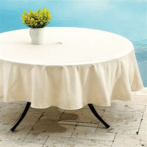 Ballard Indooroutdoor Round Tablecloth Ballard Designs