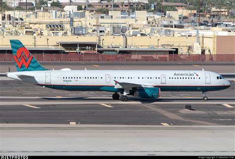 N Uw Airbus A American Airlines Sebastian Thiel Jetphotos