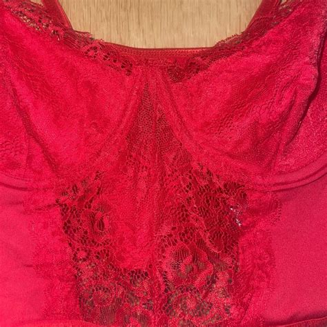 Red Lace Tank Top Never Worn Size Small Depop