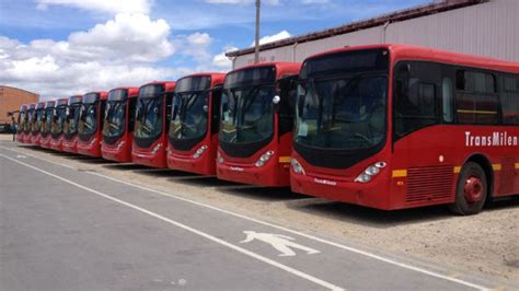 Petro Hace Oficial La Entrega De La Nueva Flota De Buses De