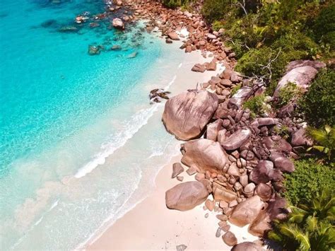 Plage Anse Lazio Seychelles Samboat