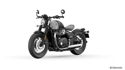 Triumph Bonneville Bobber Left Rear Three Quarter Image – BikeWale