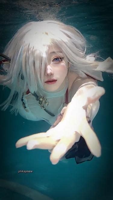 ปักพินโดย Isha ใน Cosplay ในปี 2023 สาวอนิเมะ อนิเมะ วอลล์เปเปอร์นา