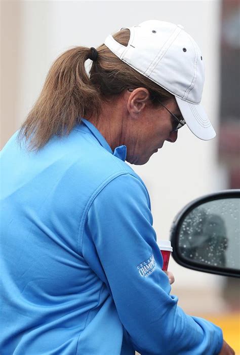 Bruce Jenner S Transition Treatment Sex Change Doc Explains Hormone Therapy In Clicks