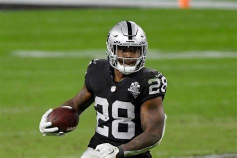 Josh Jacobs injury update: Raiders RB returns to practice, questionable ...