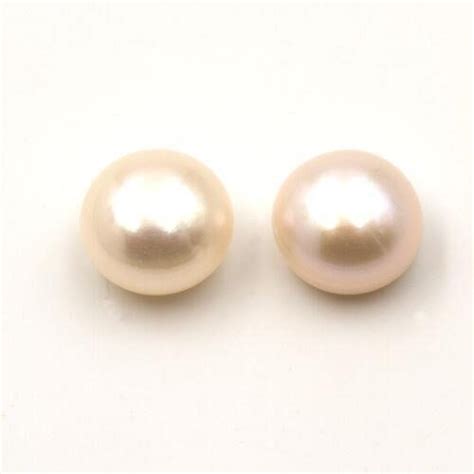 White Cultured Fresh Water Button Pearl Jamming Gems