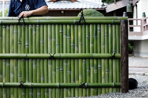 What Is A Japanese Bamboo Fence Japanese Bamboo Fences That Transform By Tradi Inc Medium