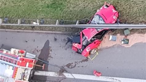 Ferrari Fahrer Stirbt Bei Horror Crash Oe24 At