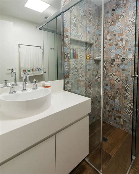 Azulejo de baño 70 ideas increíbles para renovar tu espacio